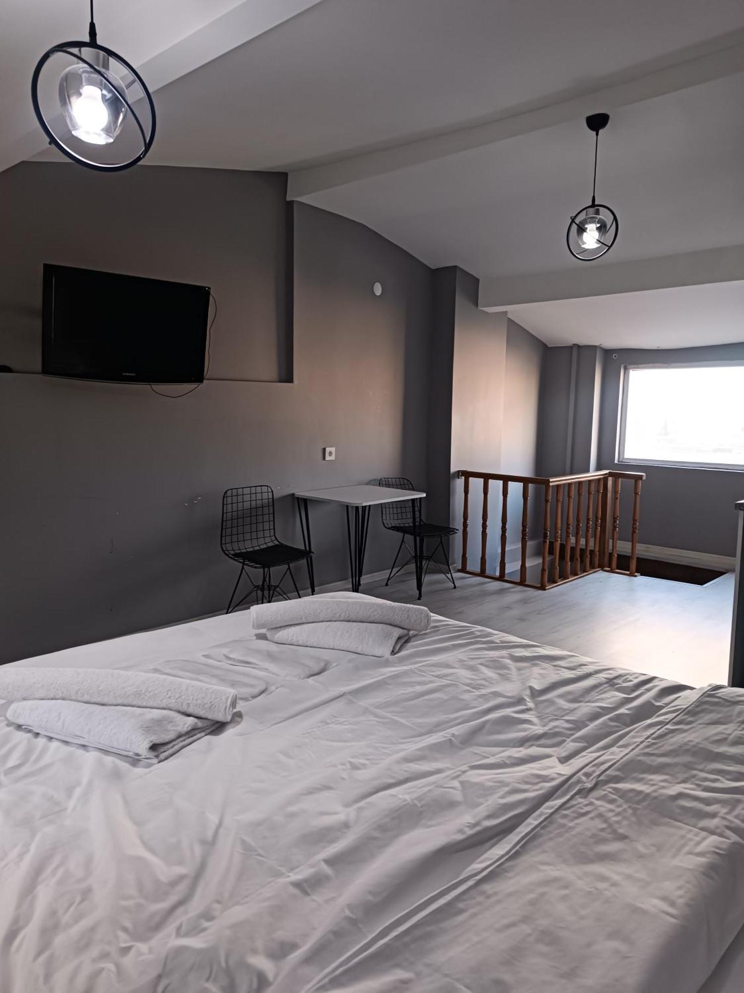 Taksim Street House Aparthotel อิสตันบูล ภายนอก รูปภาพ
