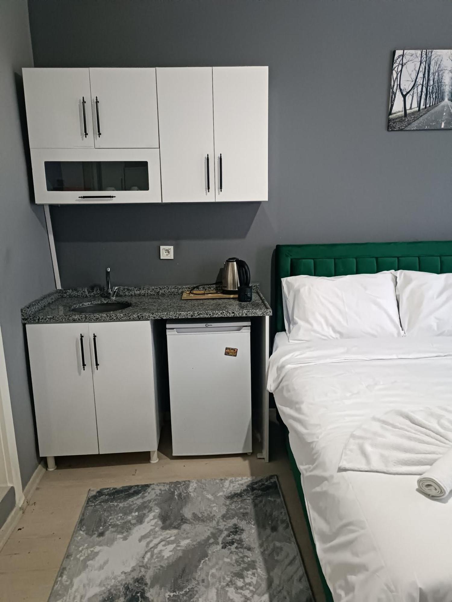 Taksim Street House Aparthotel อิสตันบูล ภายนอก รูปภาพ